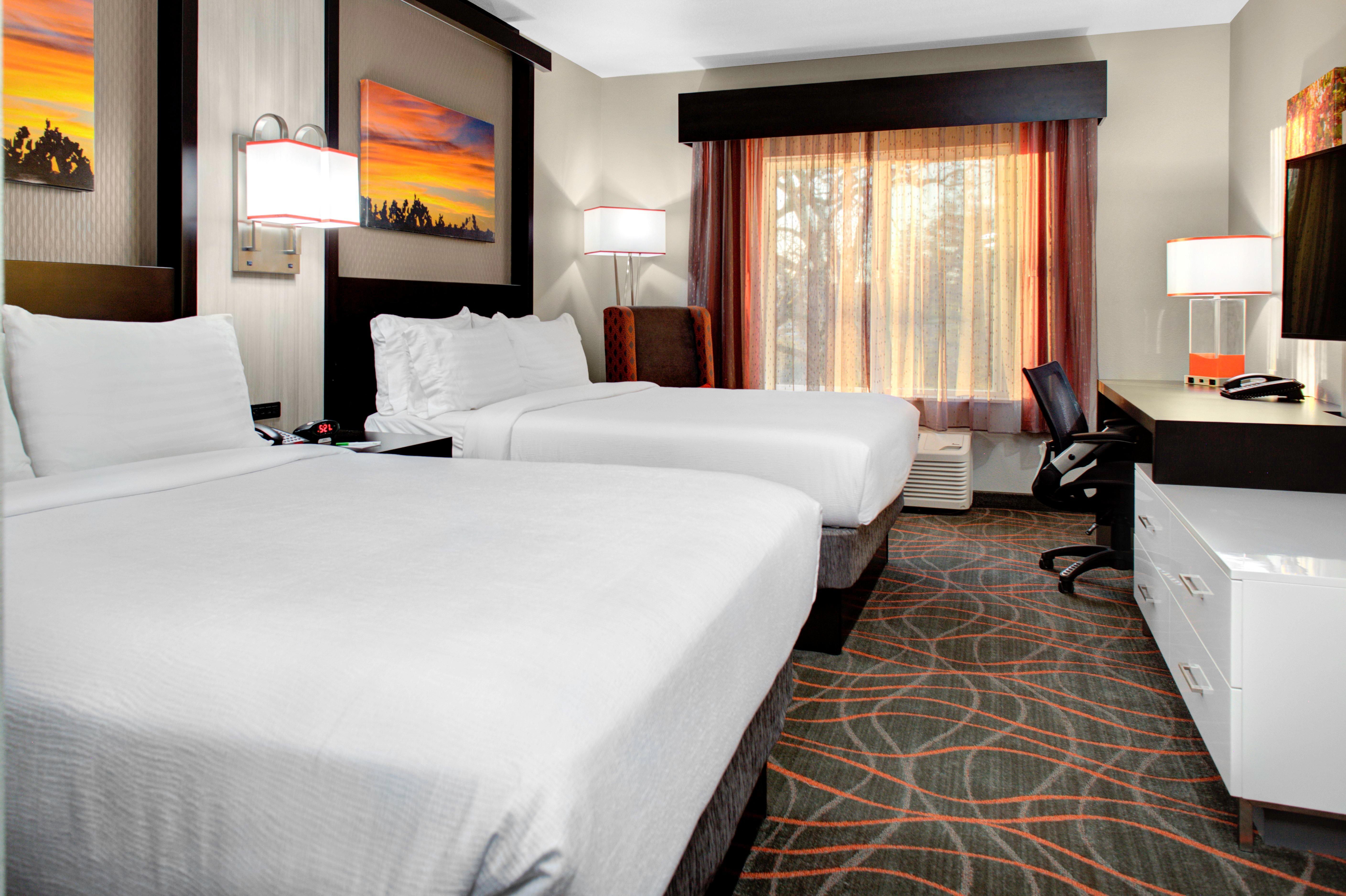 Holiday Inn Windsor - Wine Country By Ihg Exterior photo